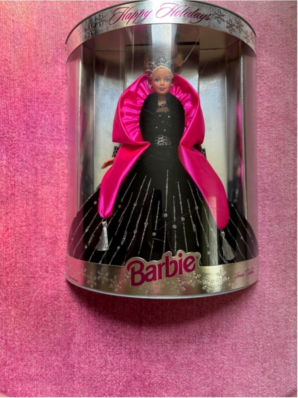 Mattel 1998 Happy Holidays Barbie Doll Special Edition Large